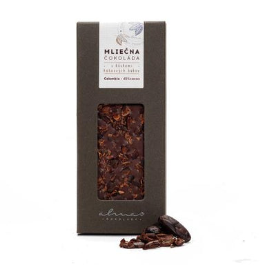 Mliečna čokoláda 45%  s kúskami kakaových bôbov