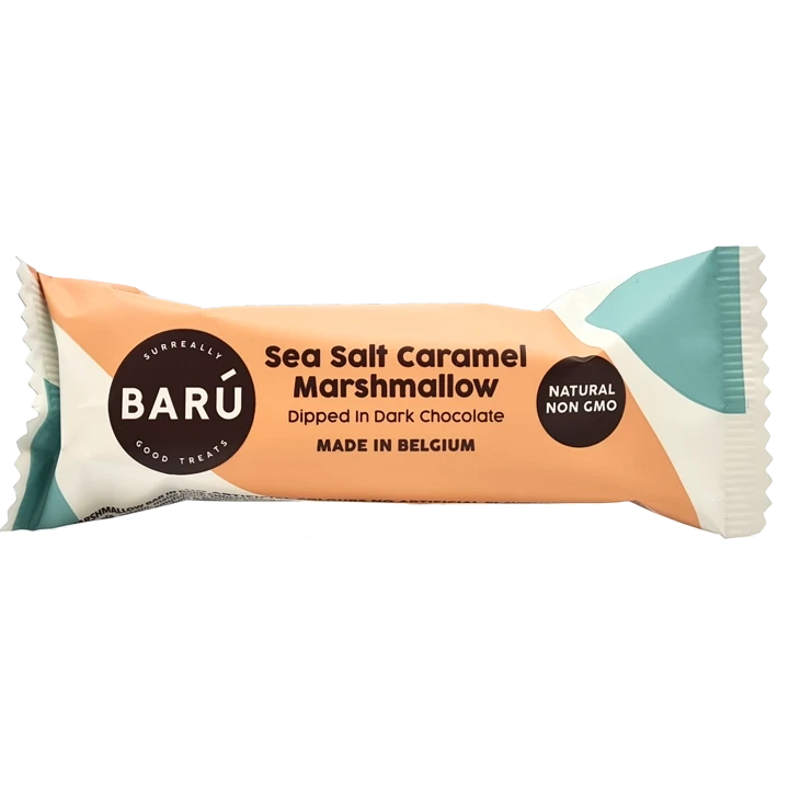 Marshmallow tyčinka v horkej čokoláde so slaným karamelom